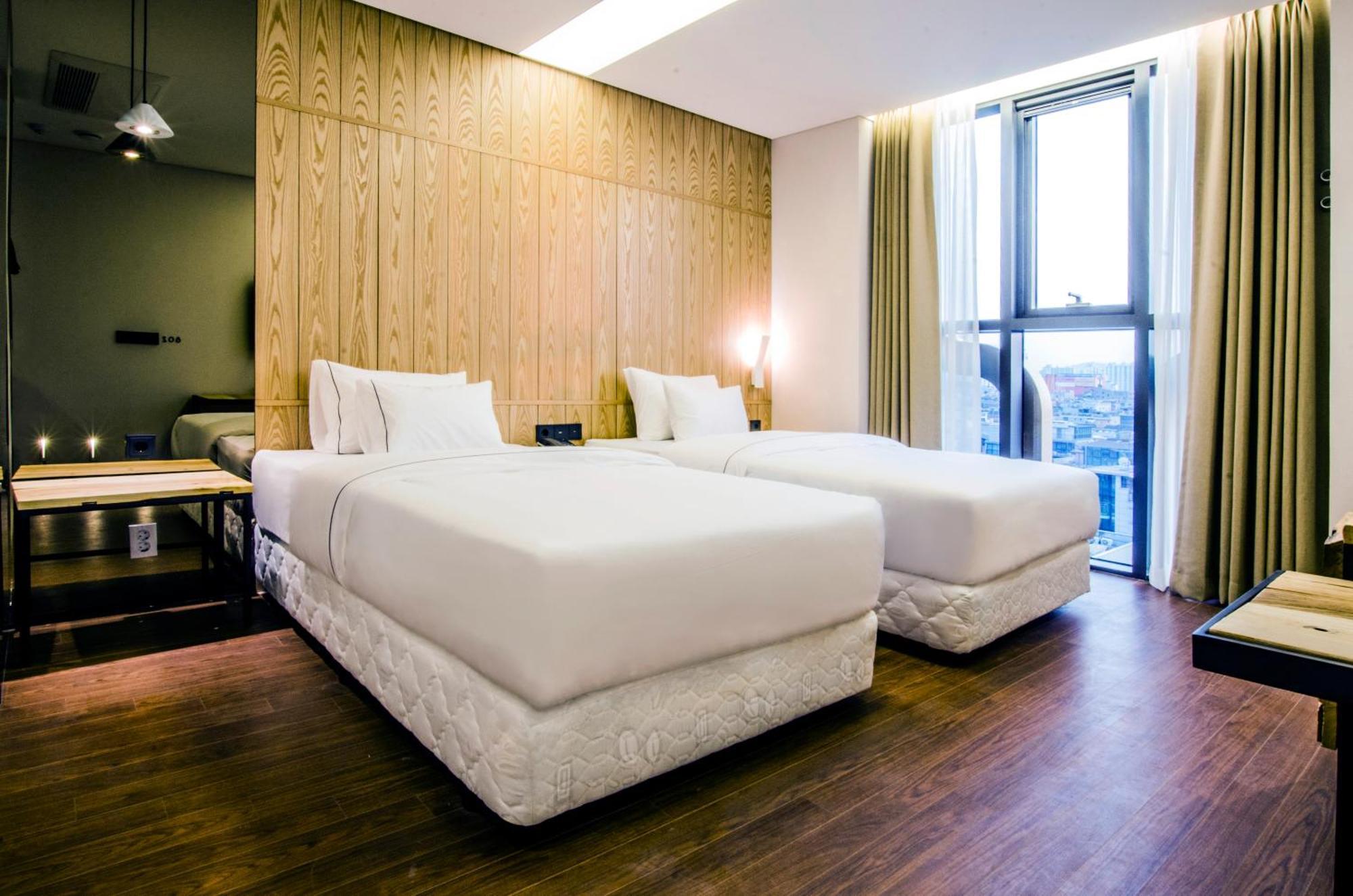 Hotel The Designers Premier Kondae Сеул Екстериор снимка