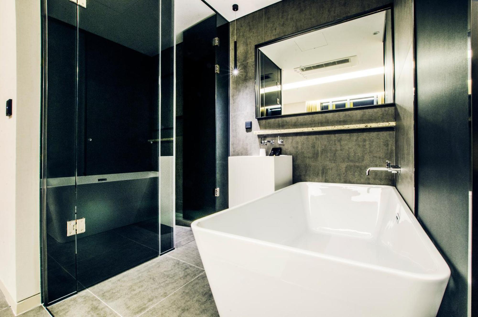 Hotel The Designers Premier Kondae Сеул Екстериор снимка