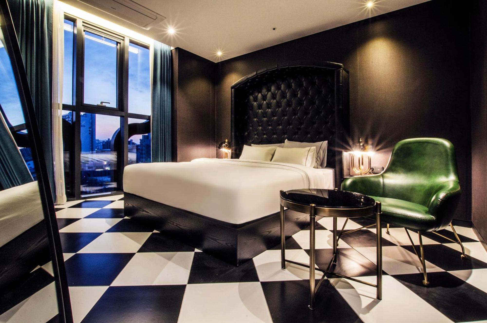 Hotel The Designers Premier Kondae Сеул Екстериор снимка