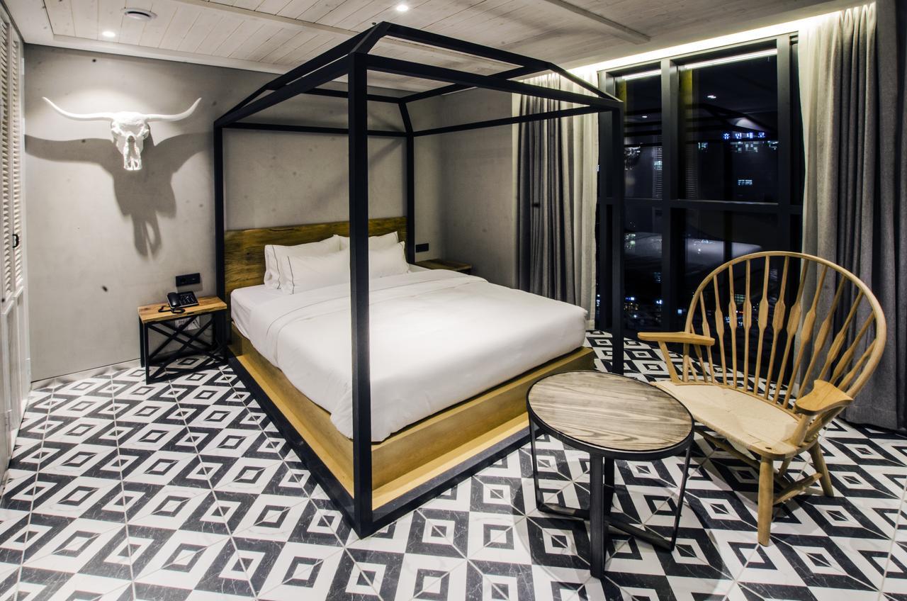Hotel The Designers Premier Kondae Сеул Екстериор снимка