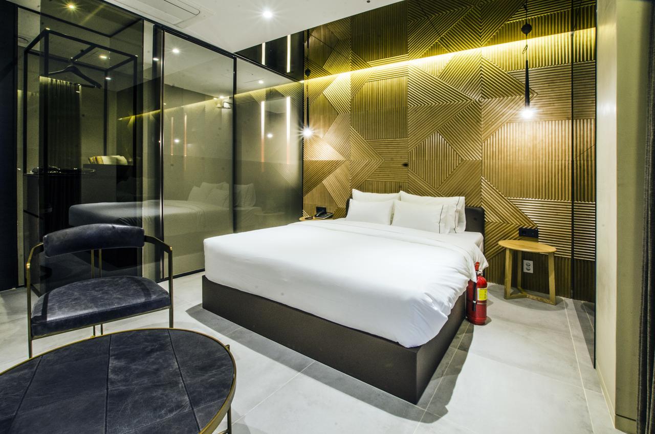 Hotel The Designers Premier Kondae Сеул Екстериор снимка