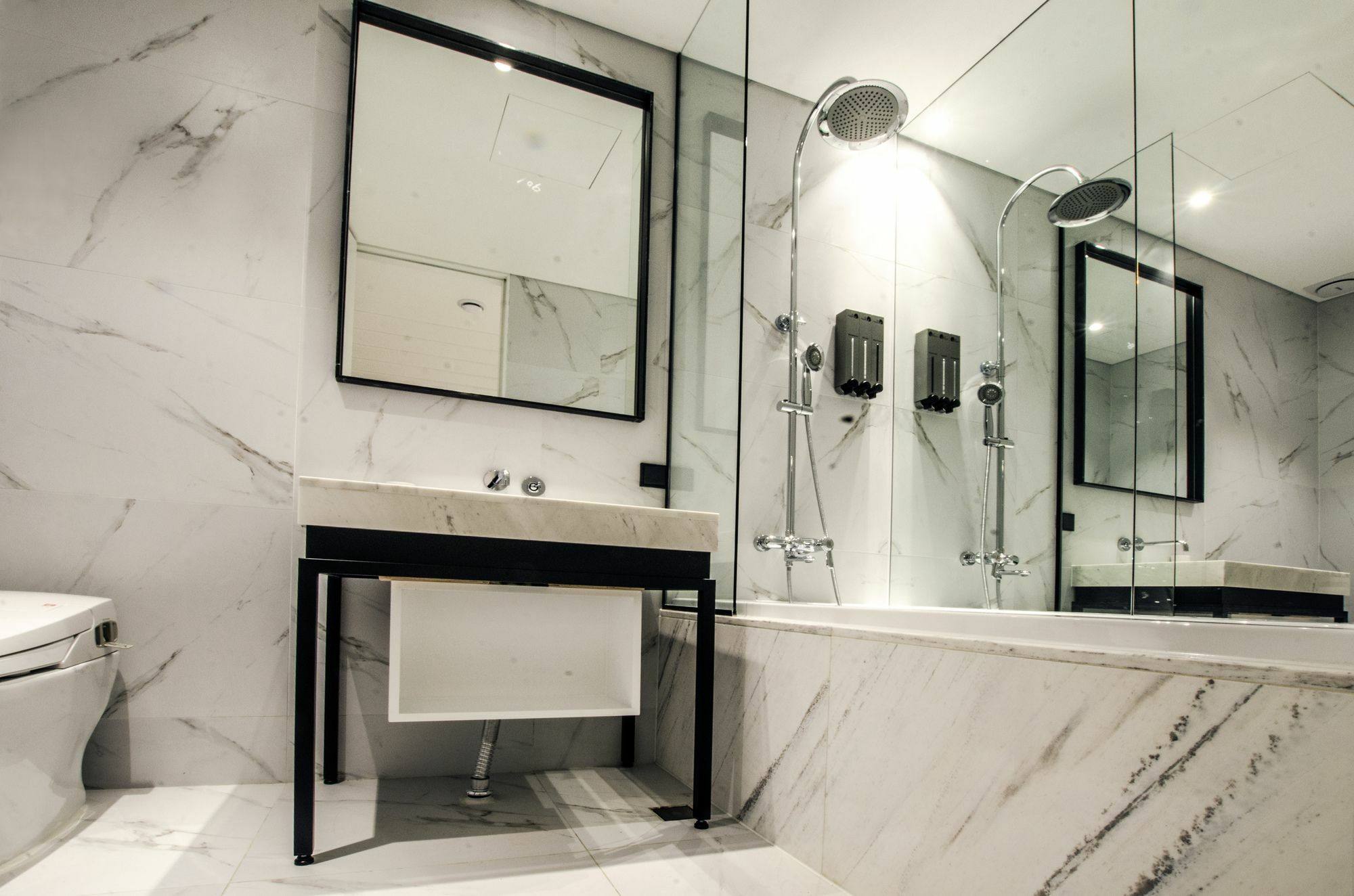 Hotel The Designers Premier Kondae Сеул Екстериор снимка